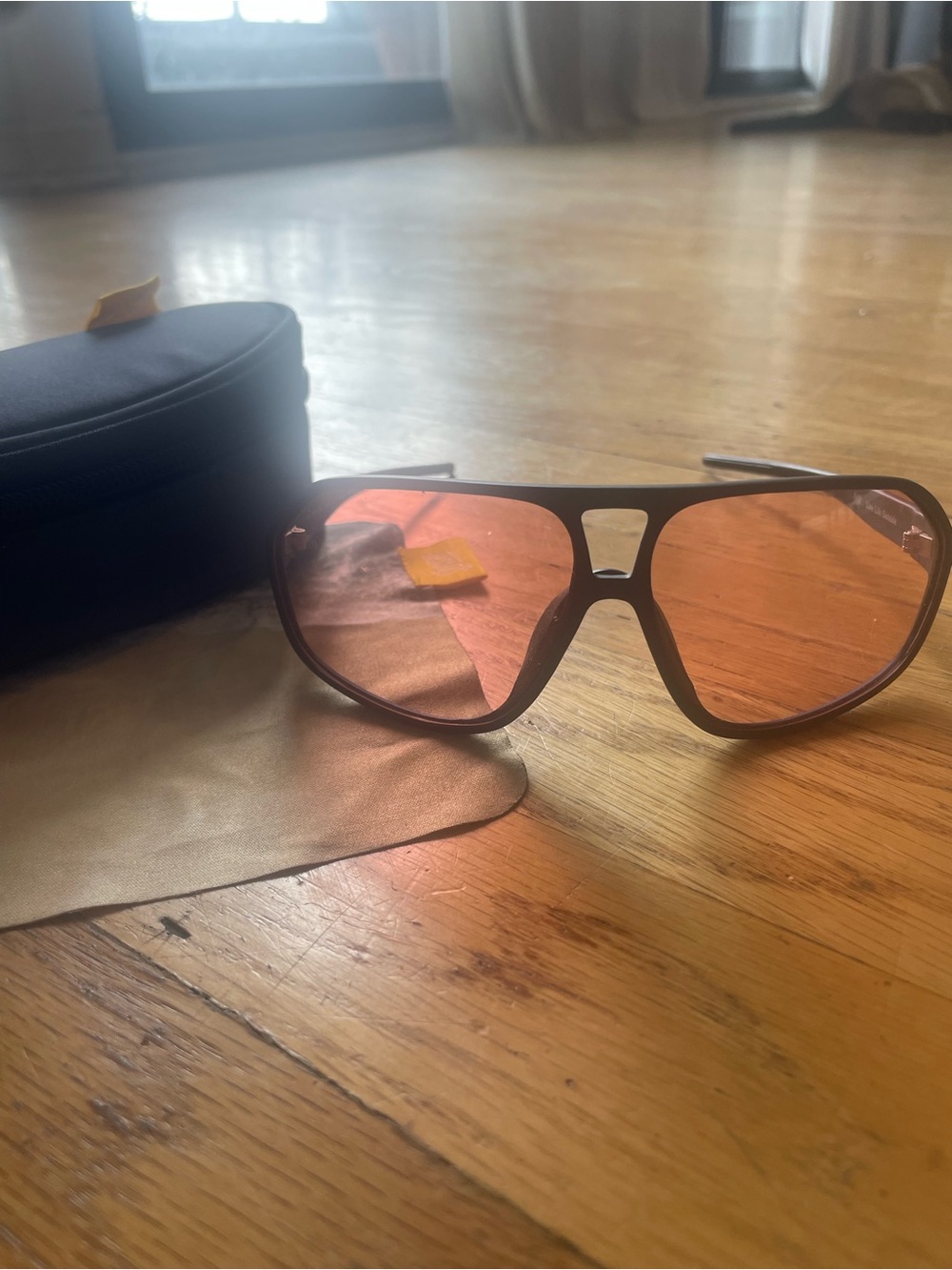 Sunski Velo Sport Sunglasses with Rose Lenses - Picture 6 of 6